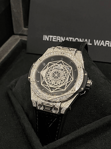dong-ho-Nam-Hublot- Big-Bang- 465SS1117VR1704MXM18-Sang-Bleu.png